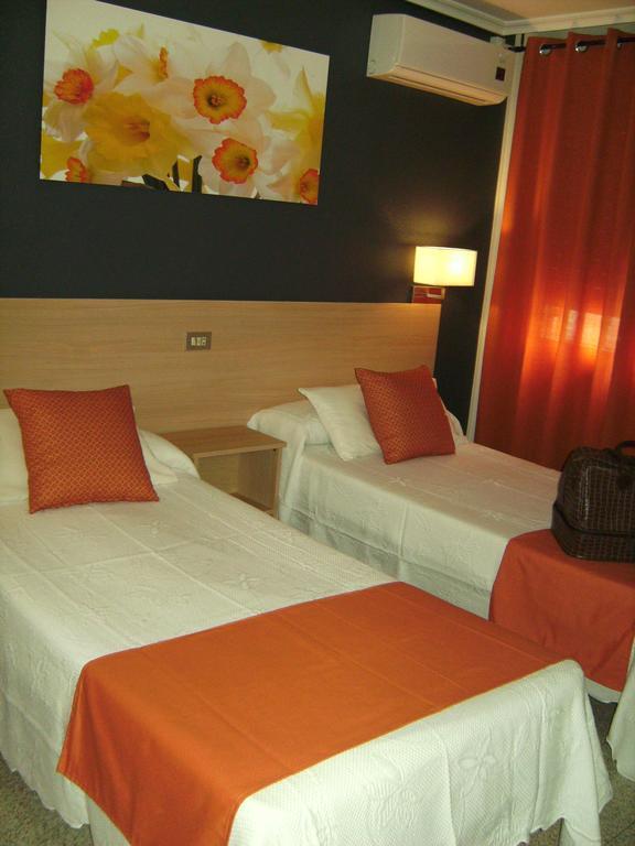 Pension Miami Almazora Cameră foto